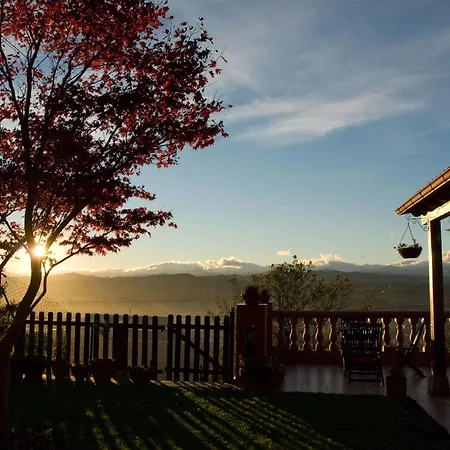 מלון Casa Camila 3*