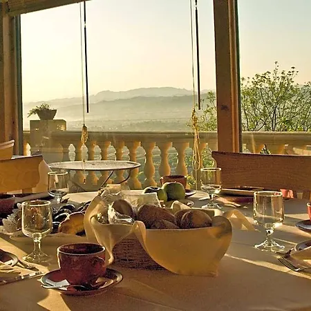 Hotel Casa Camila 3*