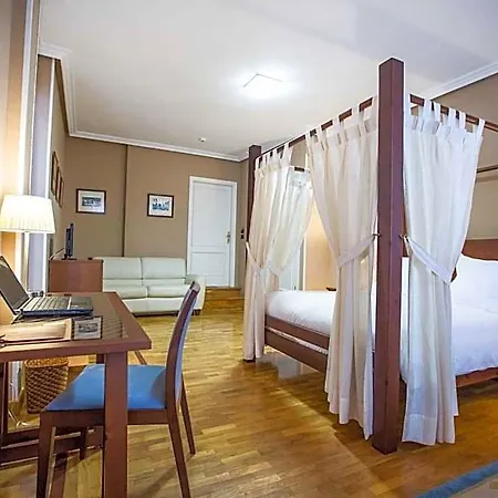 Casa Camila 3*