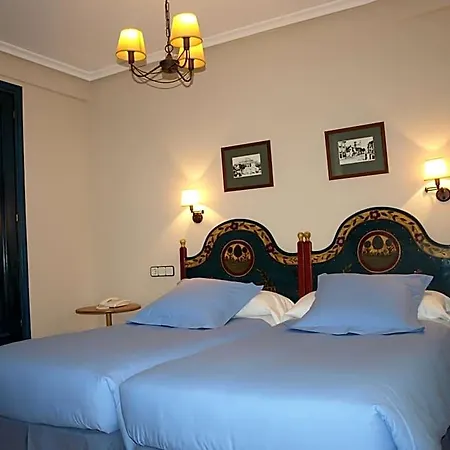 Hotel Casa Camila 3*