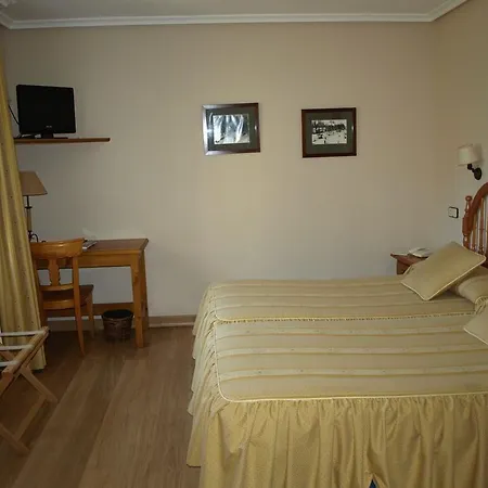 Hotel Casa Camila 3*