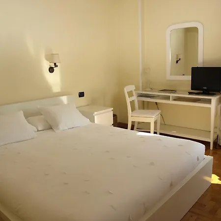 Casa Camila 3* Овьедо