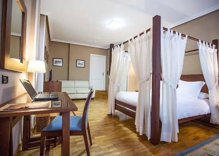 Hotel Casa Camila Oviédo